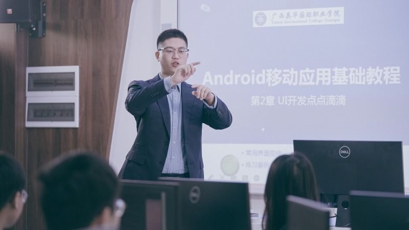 偉德BETVLCTOR1946舉行第十六屆藍橋杯精銳選拔賽